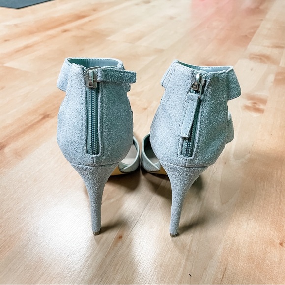 Steve Madden Light Gray Prima Snakeskin Faux Suede Stiletto Heels Womens Size 6 - Picture 4 of 10